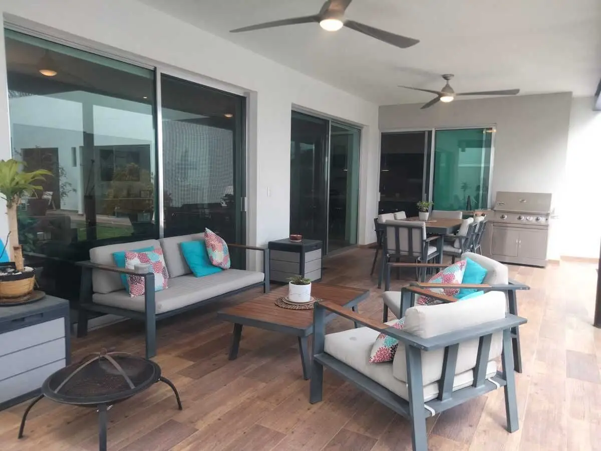 Casa en venta con recámara en PB y con alberca en Juriquilla, Querétaro — foto 3
