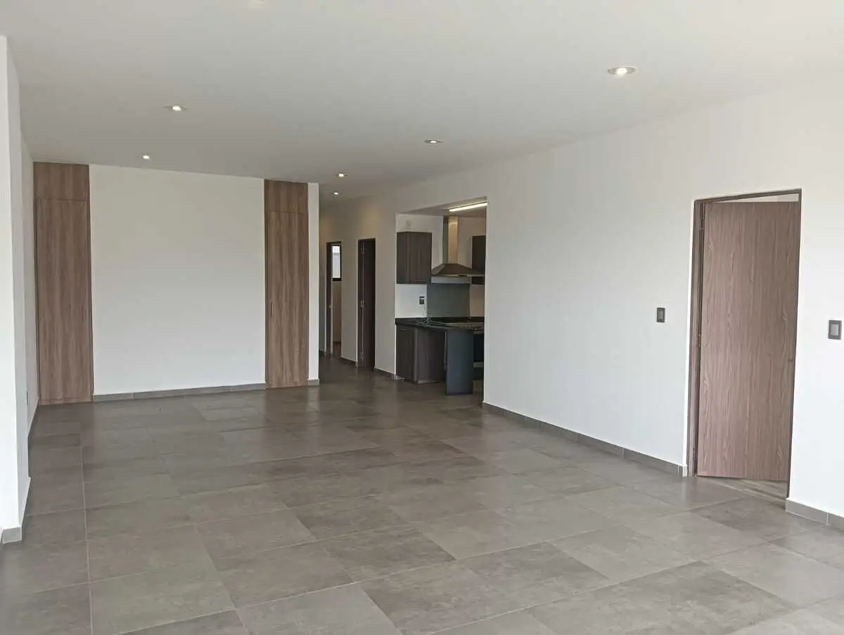Venta de departamento en Grand Living Zibata Querétaro — foto 2