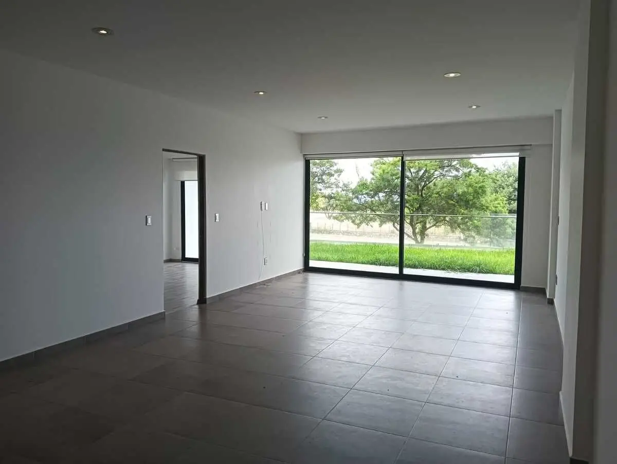Venta de departamento en Grand Living Zibata Querétaro — foto 3