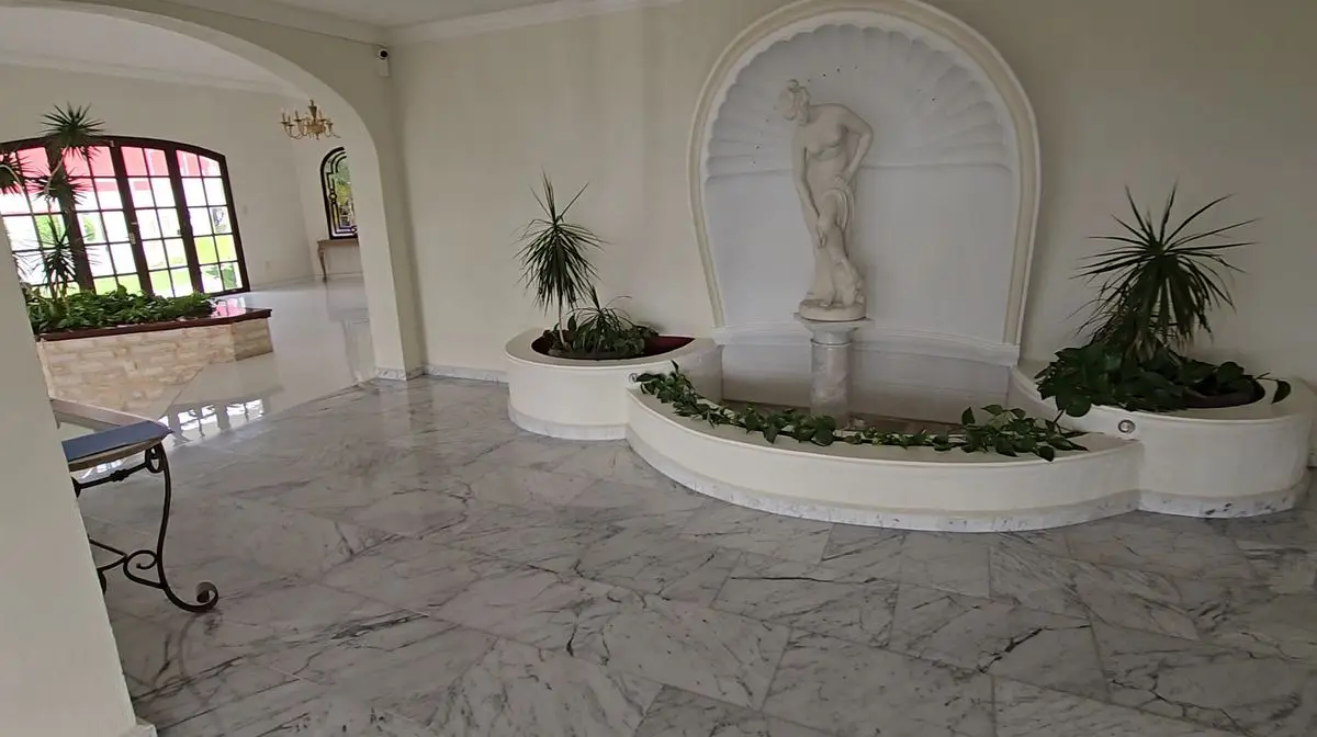 Casa en Renta con Jardin y Alberca Loma Dorada Queretaro — foto 3