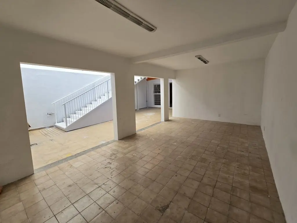 Edificio Comercial Renovado el Centro Querétaro Villas del Sol — foto 2
