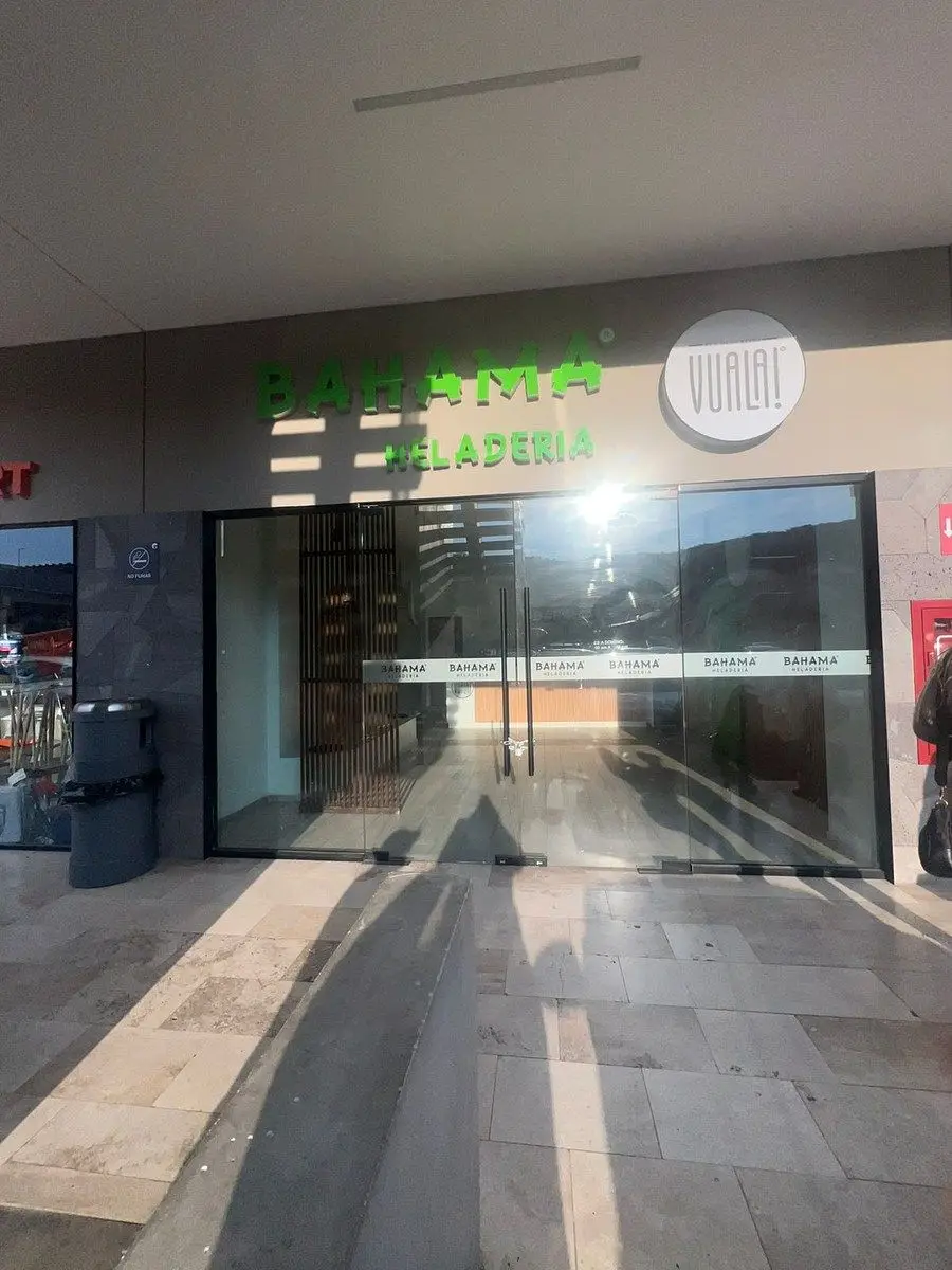 Renta Local Comercial Planta Baja Zona Norponiente Queretaro — foto 4