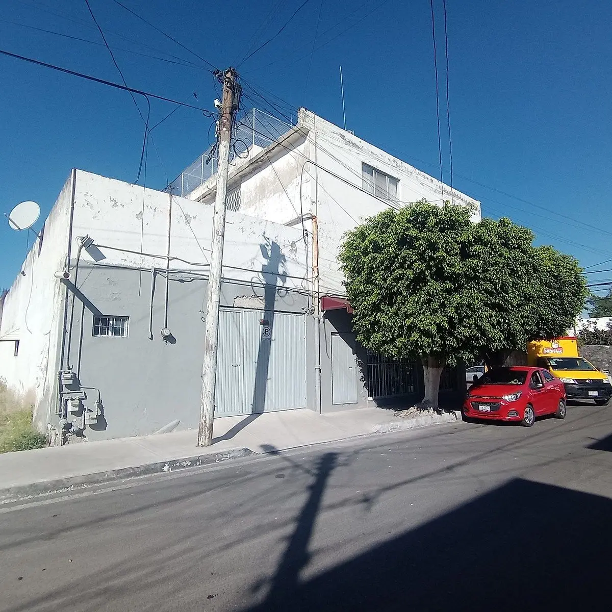 Venta de Local Comercial en esquina – Fracc. Cimatario, Querétaro — foto 3