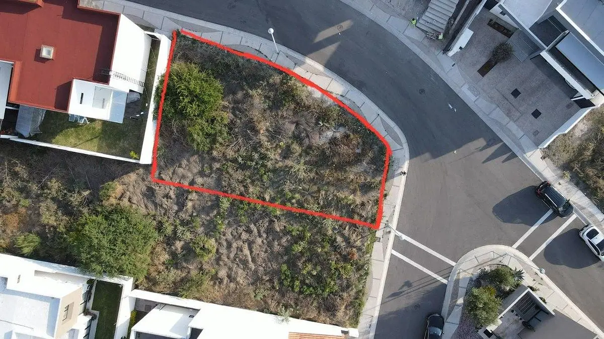 Terreno Premium en Venta en Yavia Zibata Queretaro — foto 2
