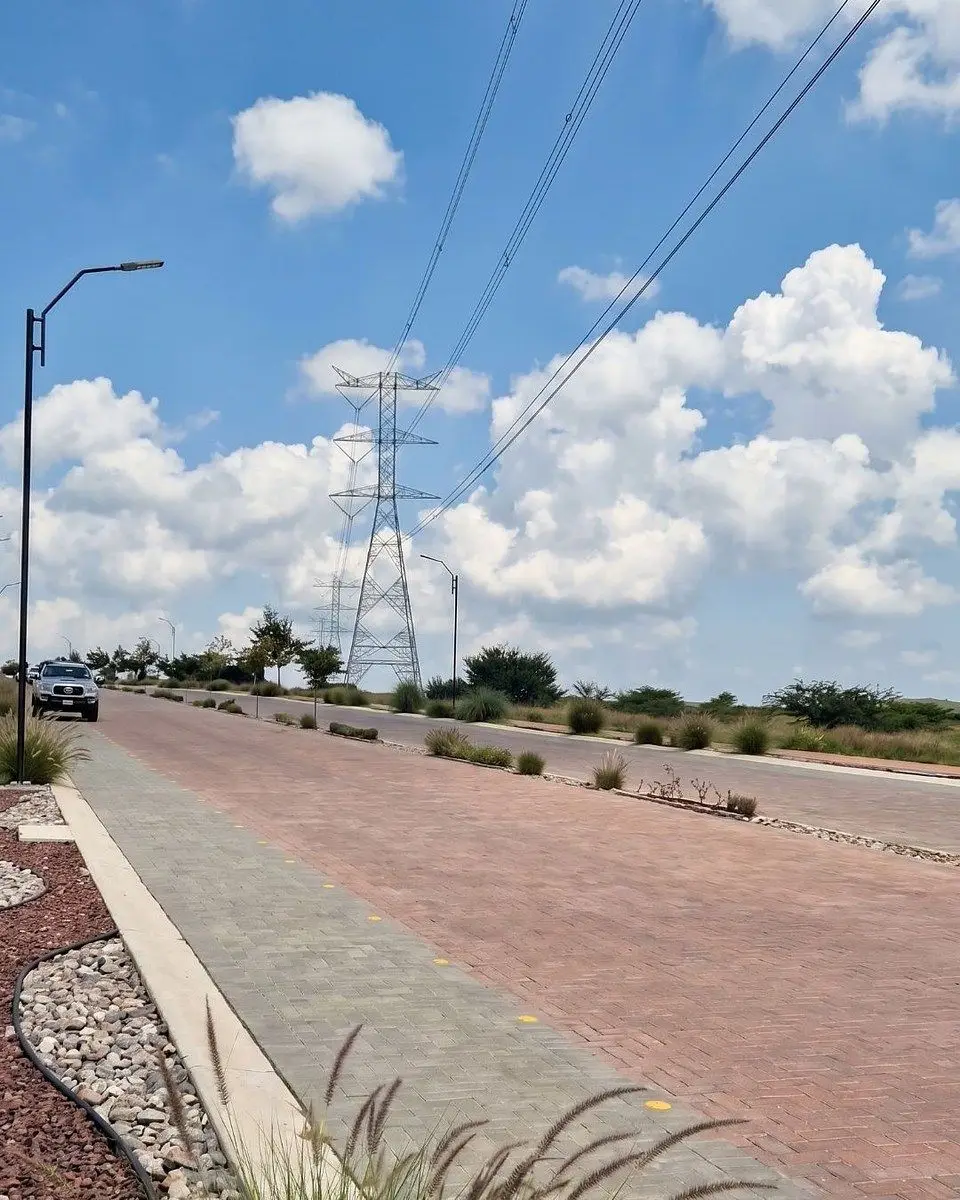 Terreno de uso mixto en venta en ciudad maderas corregidora — foto 6