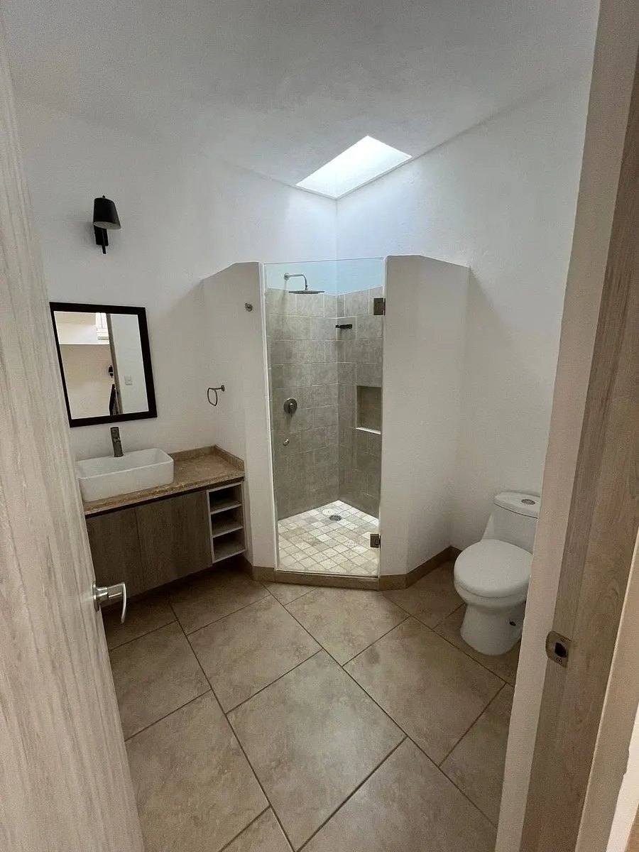 Venta Casa Torre de Bugambilias, El Refugio, Querétaro — foto 3