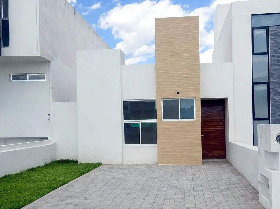 Casa en Venta de un Solo Nivel en Grand Juriquilla, Querétaro — foto 3