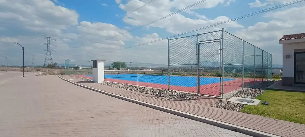 Terreno en Venta Cd Maderas Corregidora