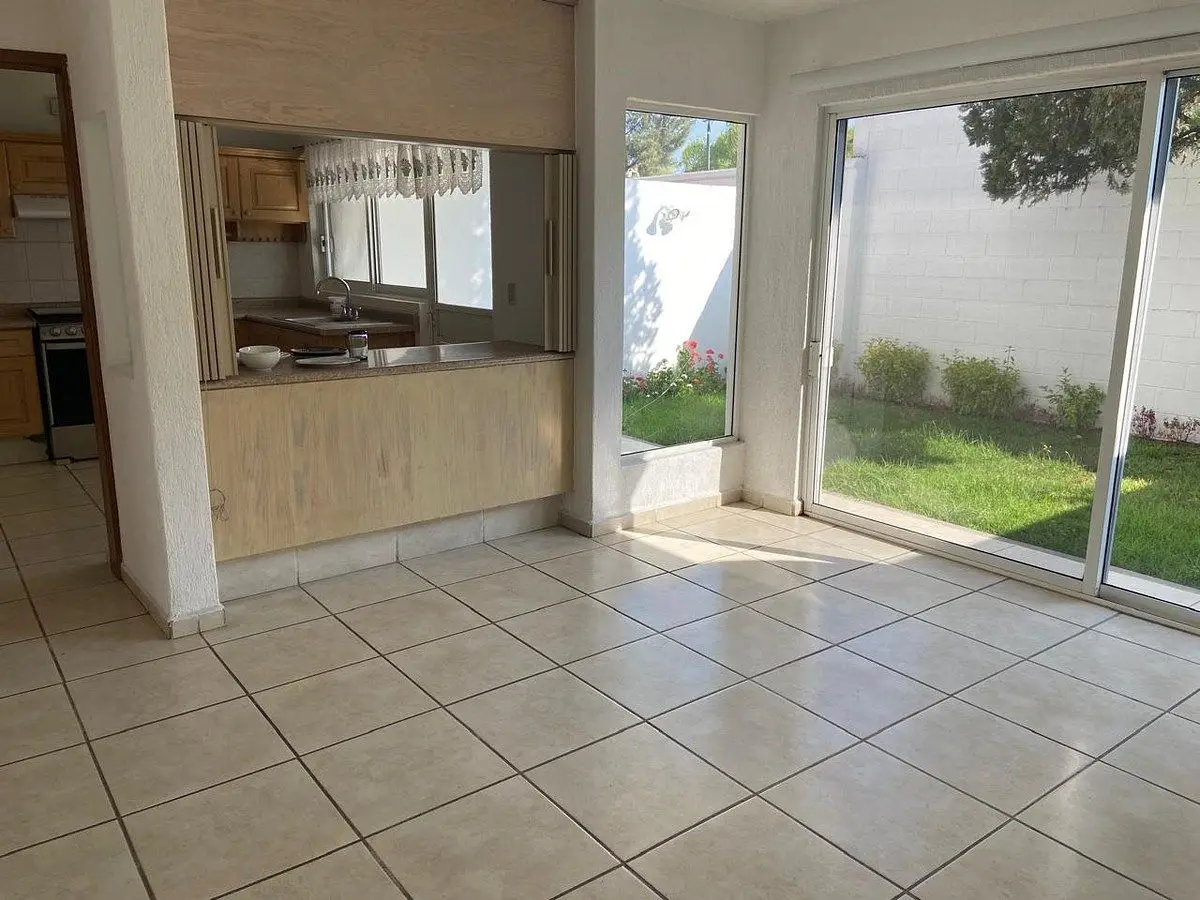 Renta de Casa en Privada Bugambilias - Colonia las Hadas, Querétaro — foto 5
