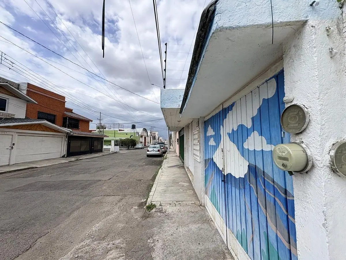 Casa con local comercial en venta, Puebla. — foto 2