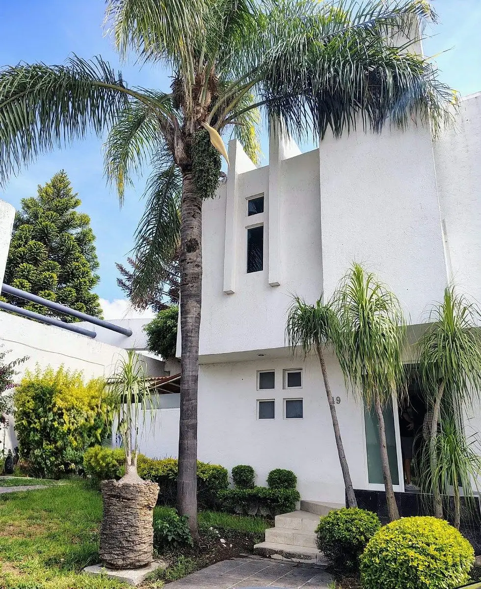 Casa en Renta en Privada Colinas del Bosque III, Camino a Vista Real, Querétaro
