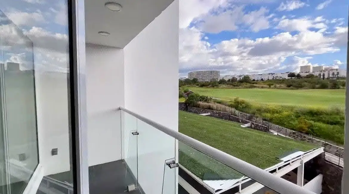Departamento en Renta Udens Zibata Queretaro Vista al Golf — foto 2