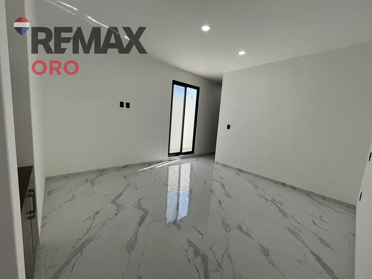 Casa en venta en Zibata — foto 3