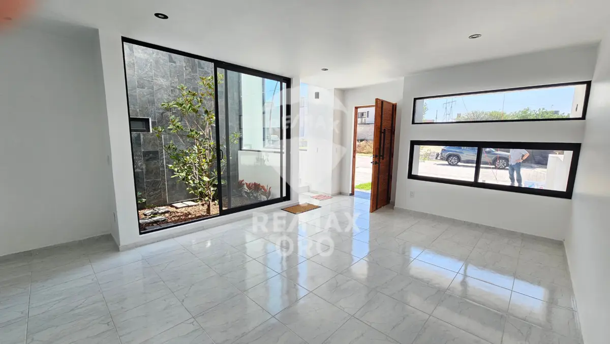 Casa en venta en Fraccionamiento Cañadas del Arroyo — foto 2