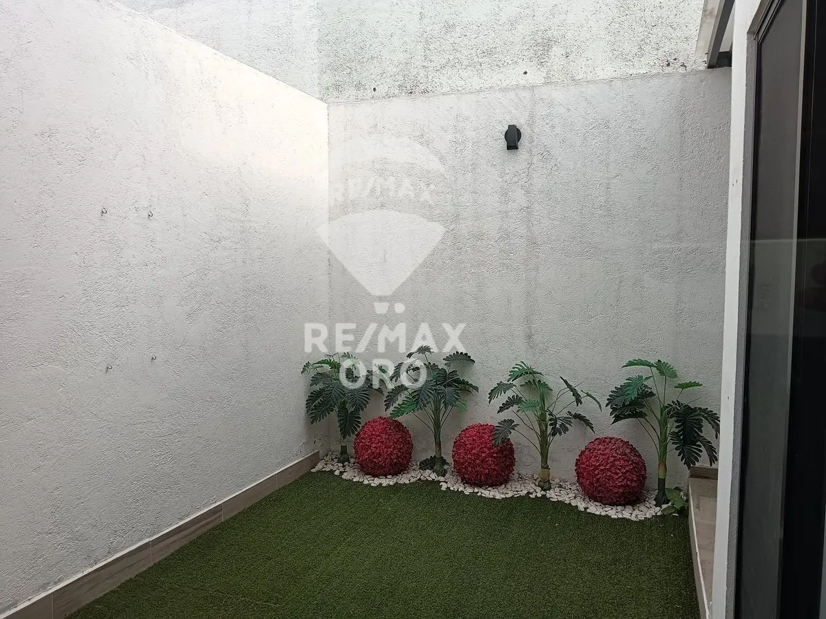 Venta Casa en Corregidora — foto 3