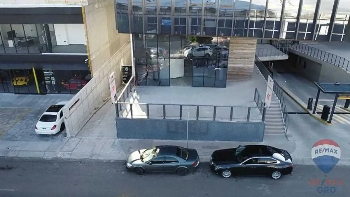 Local Comercial Venta — foto 3