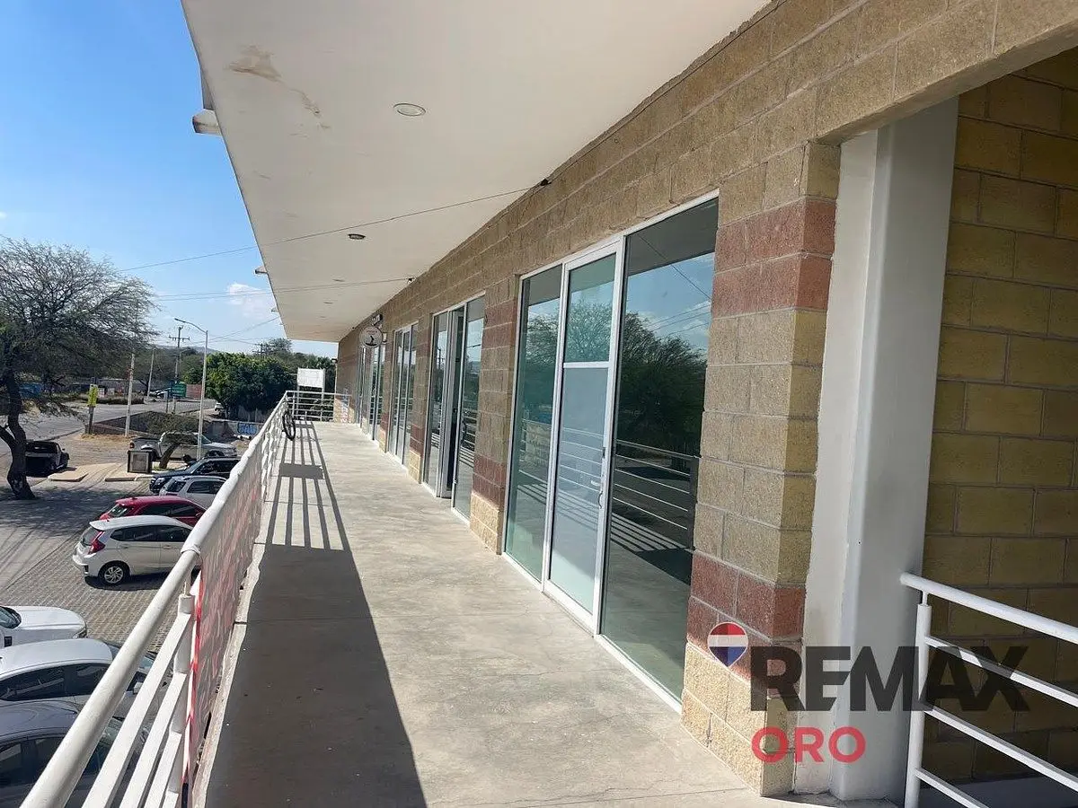 Local Comercial en Venta — foto 2