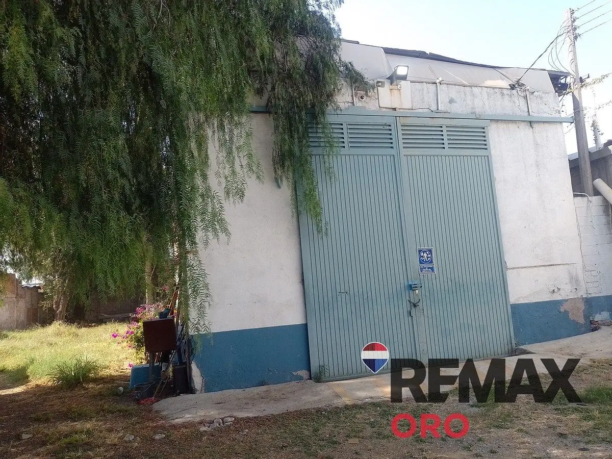 Terreno con bodega en venta — foto 4