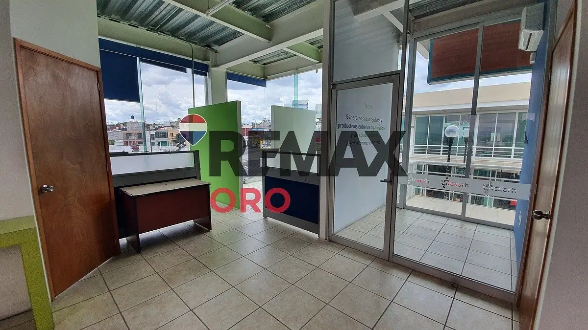Local en Venta en Plaza Comercial — foto 6