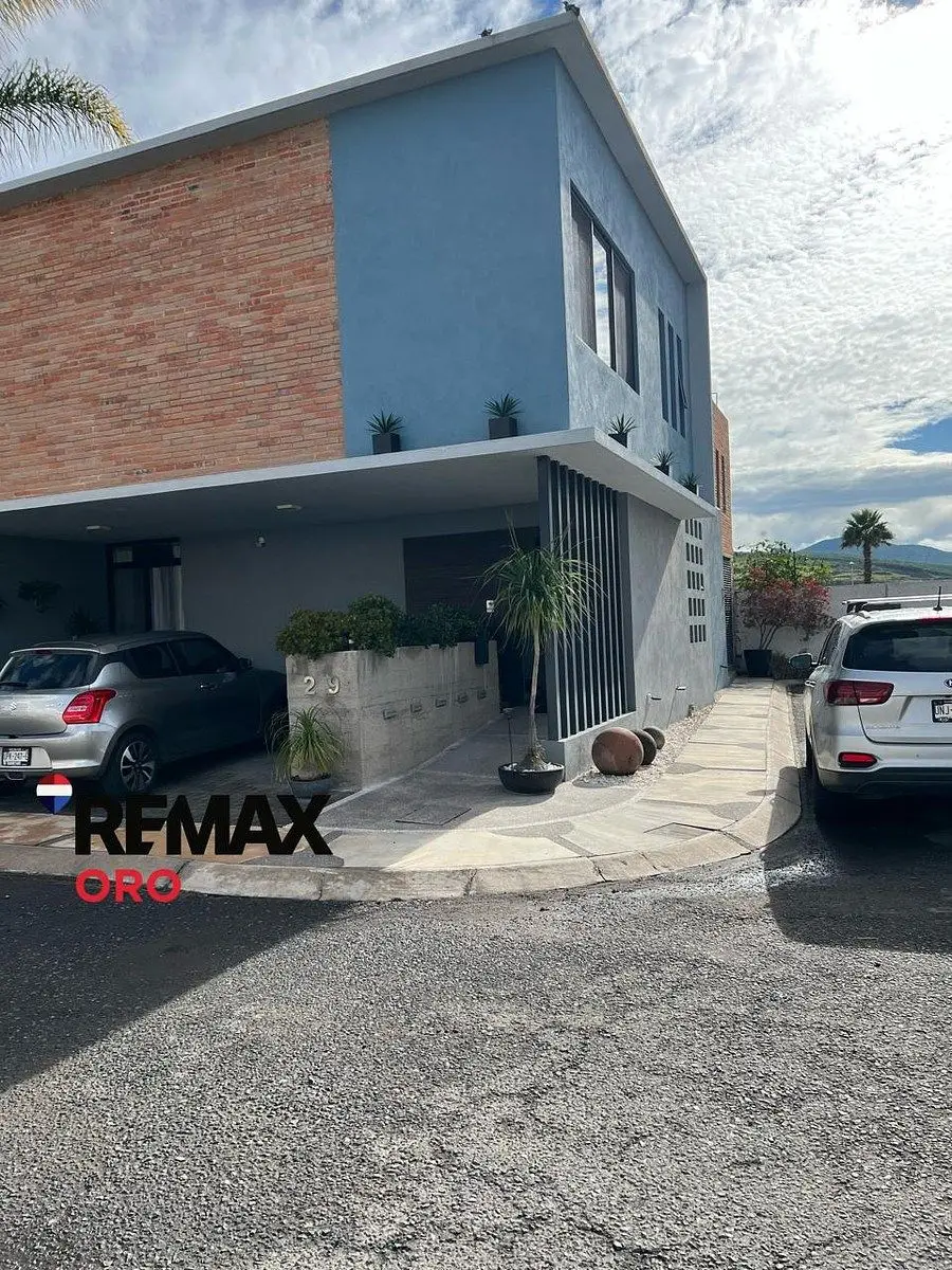 Casa en Venta en Juriquilla Santa Fe — foto 2