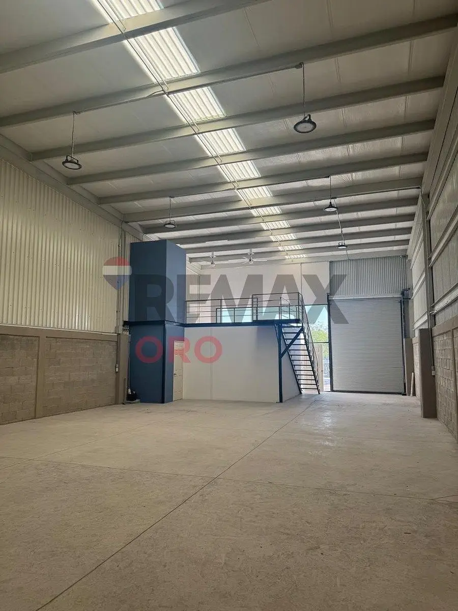 Bodega en Renta — foto 4