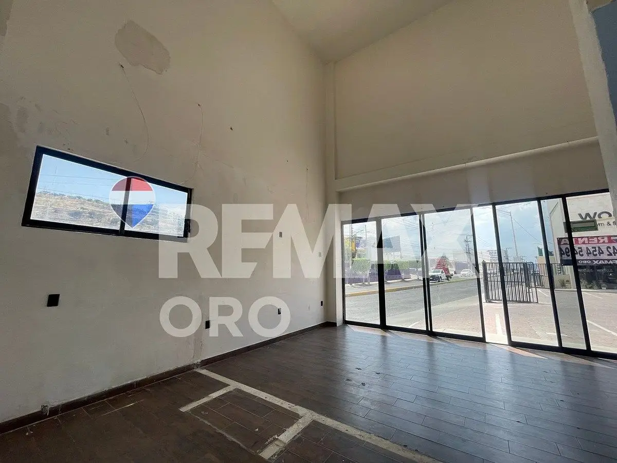 Local Renta en Plaza Comercial — foto 4