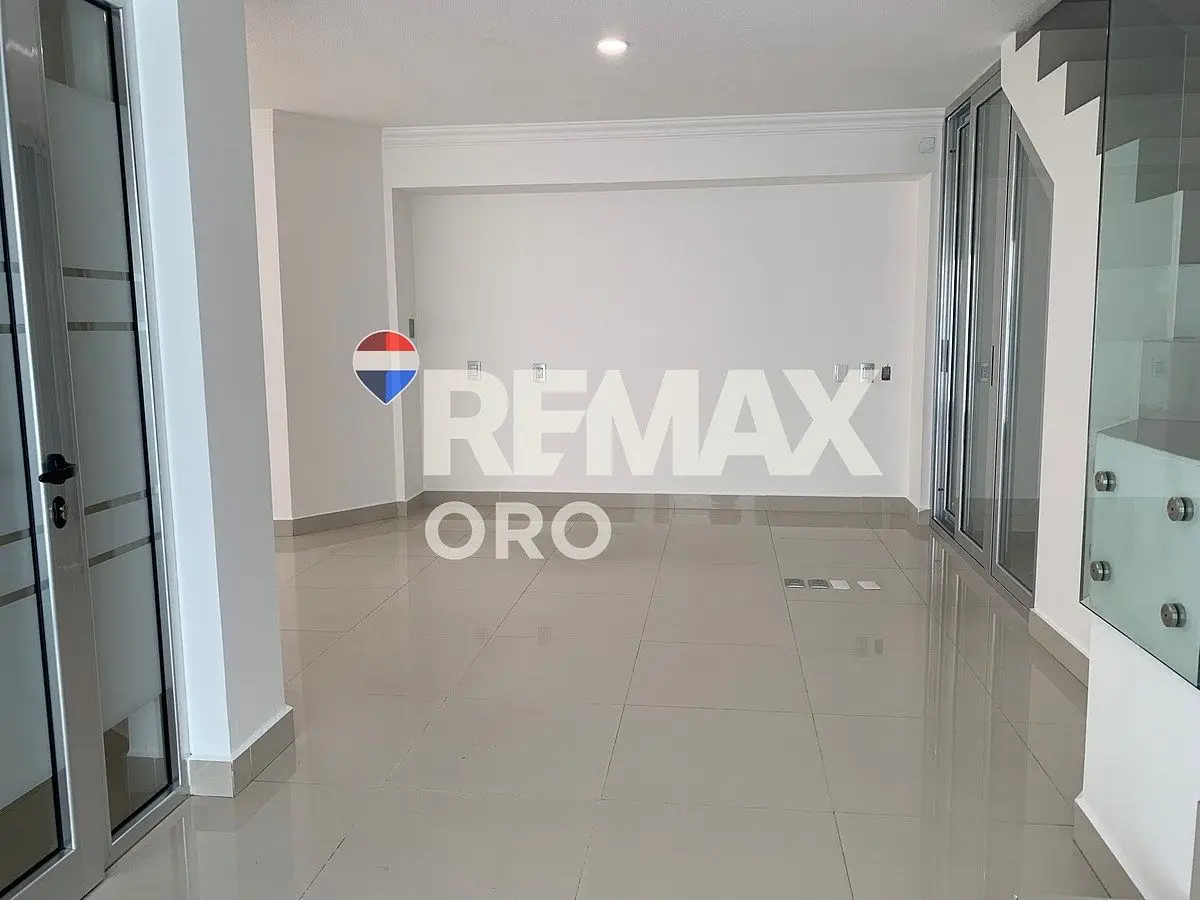 Oficina en renta en Corregidora — foto 2