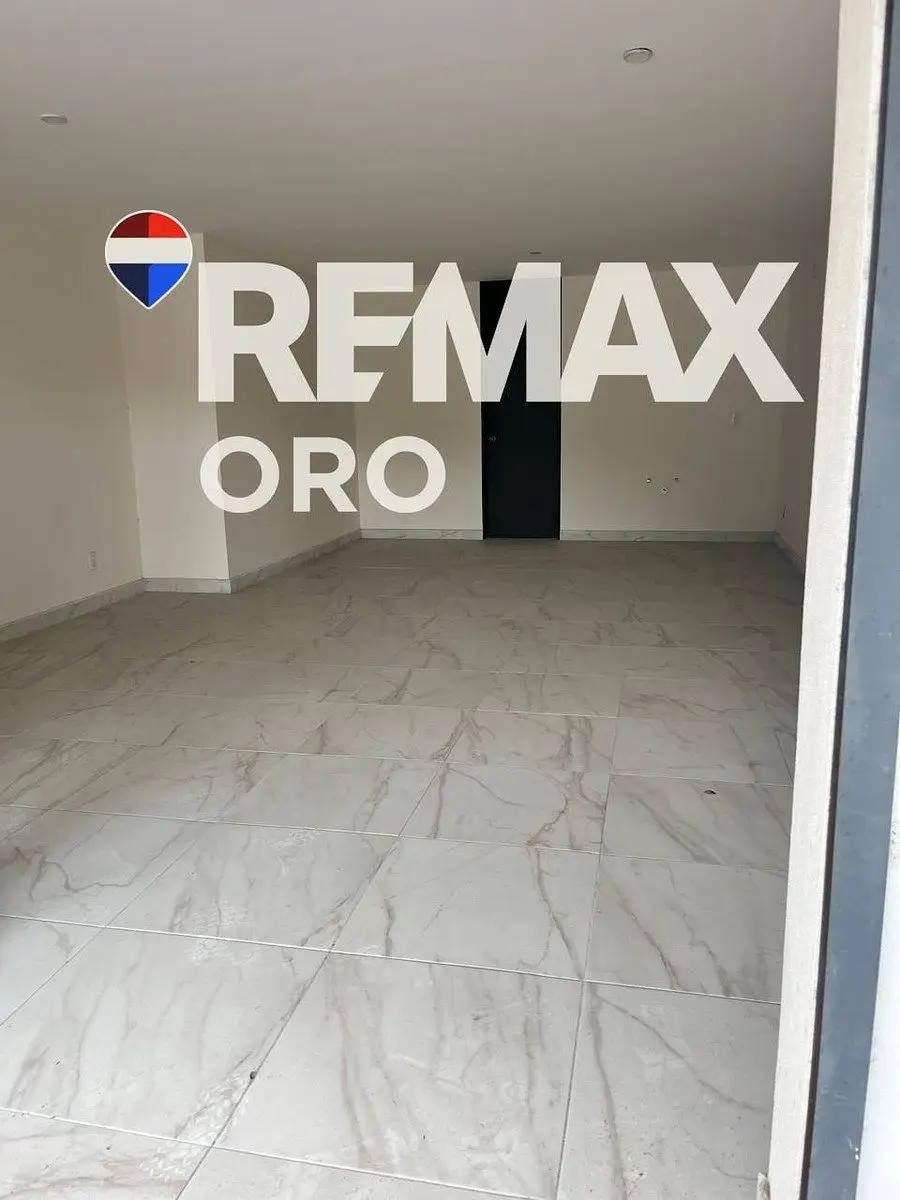 Renta de Local en Plaza Comercial — foto 4