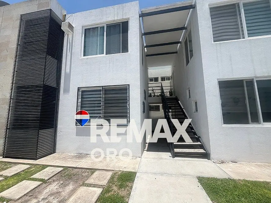 Departamento en planta baja en renta