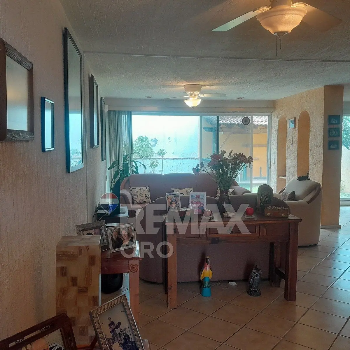 Casa en Venta en Tejeda, Corregidora. Amplia y con Jardin — foto 6