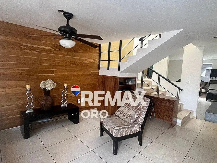 Casa en venta en Puerta Real I — foto 3