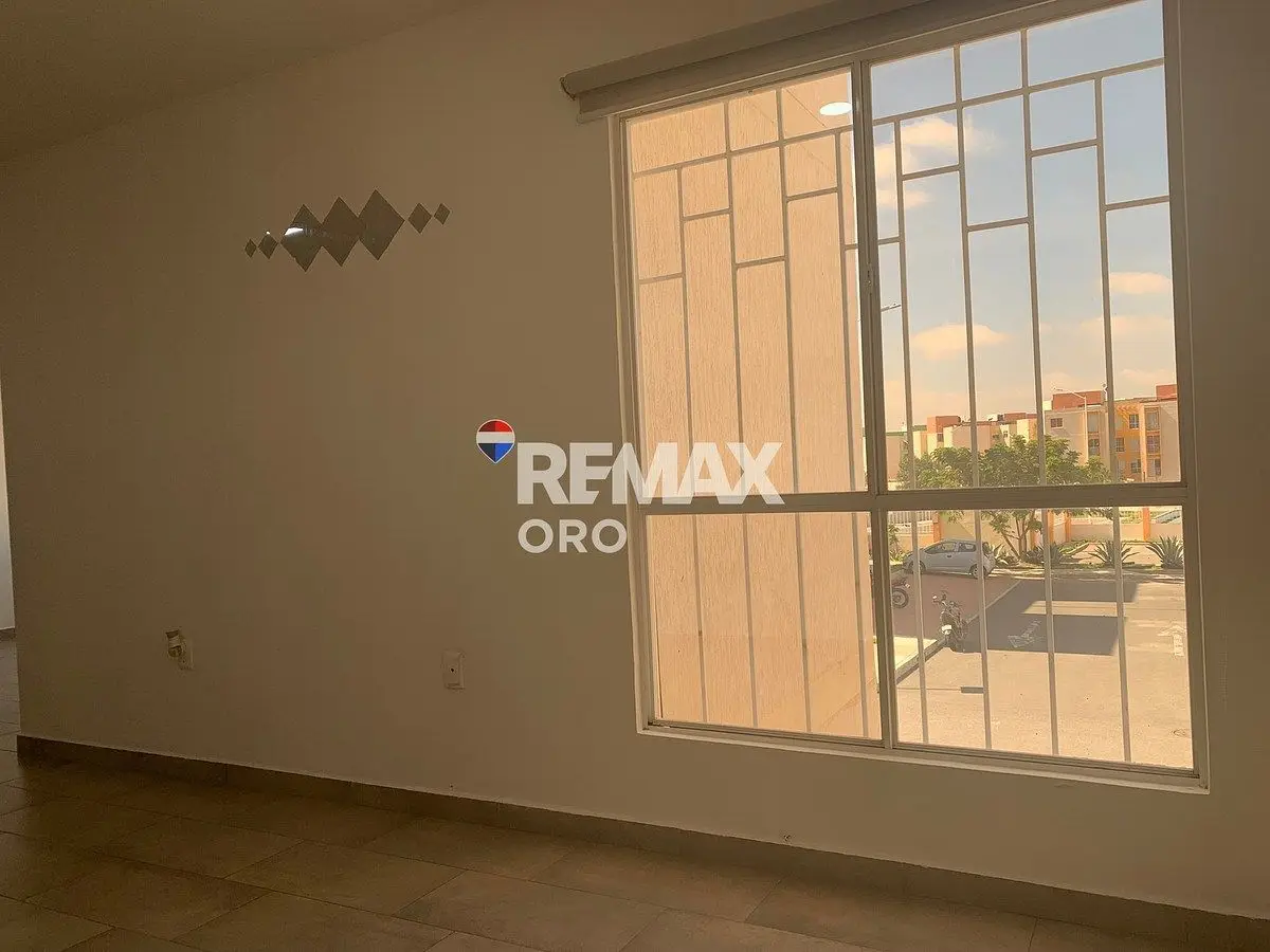 Departamento en Renta en Villas del Refugio — foto 2