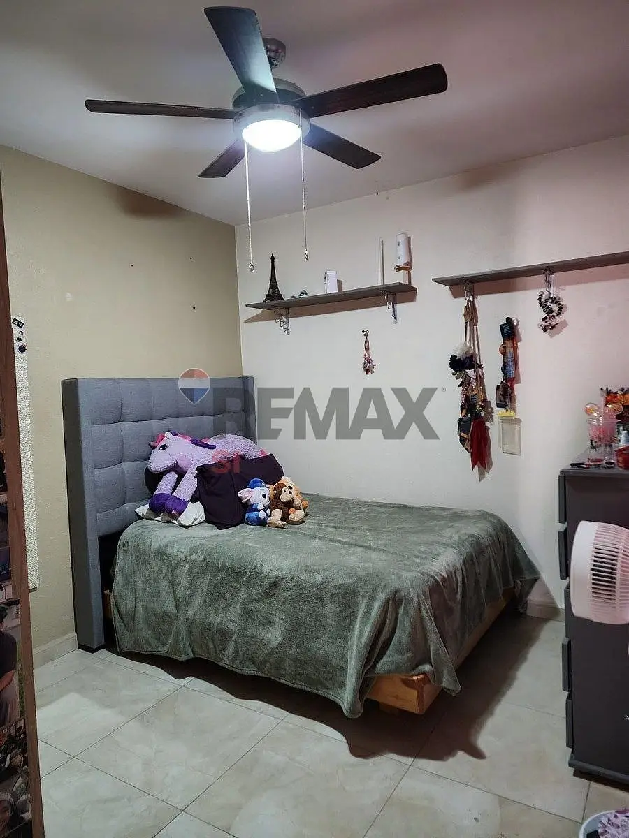 CASA VENTA residencial del parque — foto 3