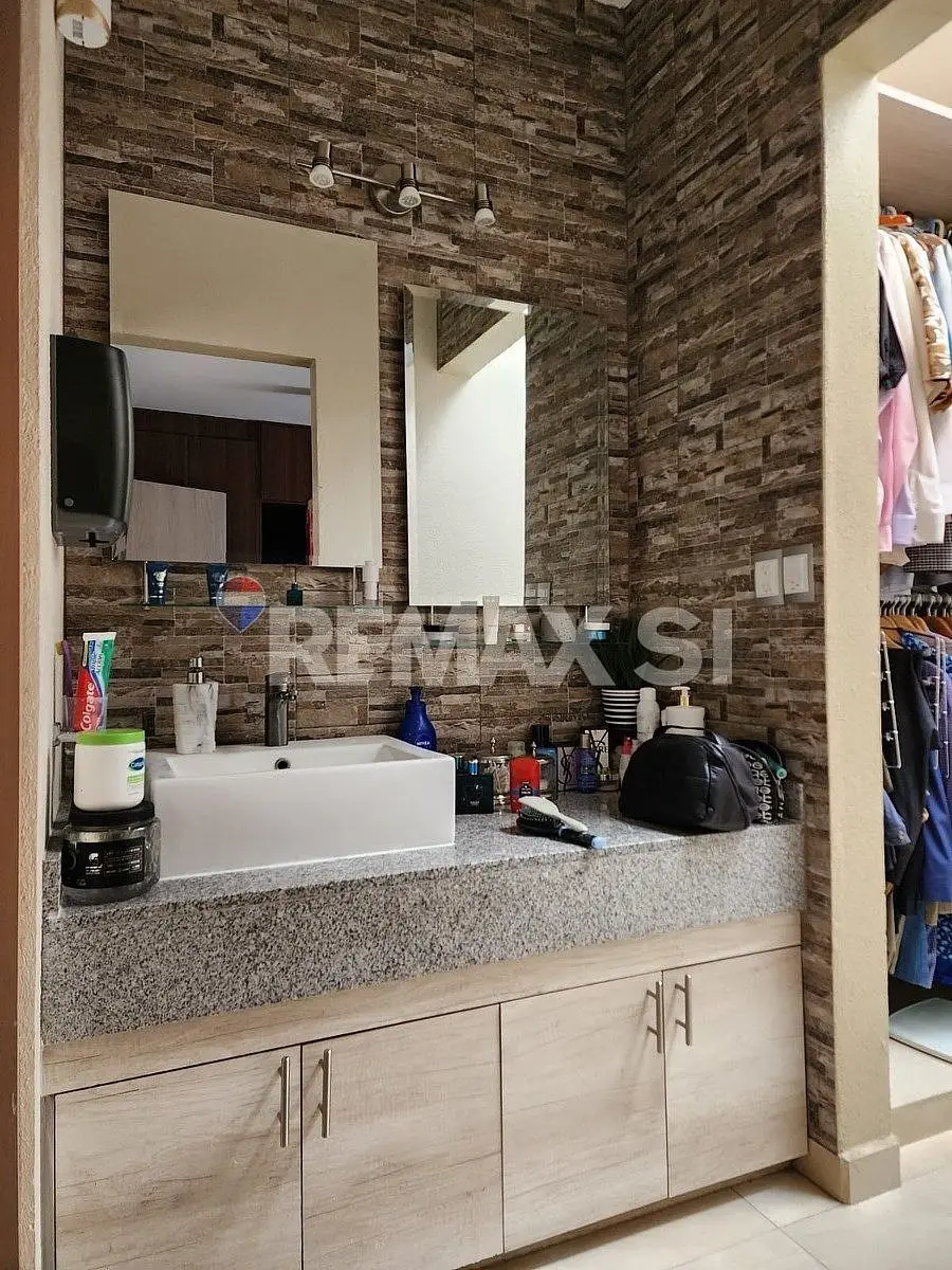 CASA VENTA residencial del parque — foto 5
