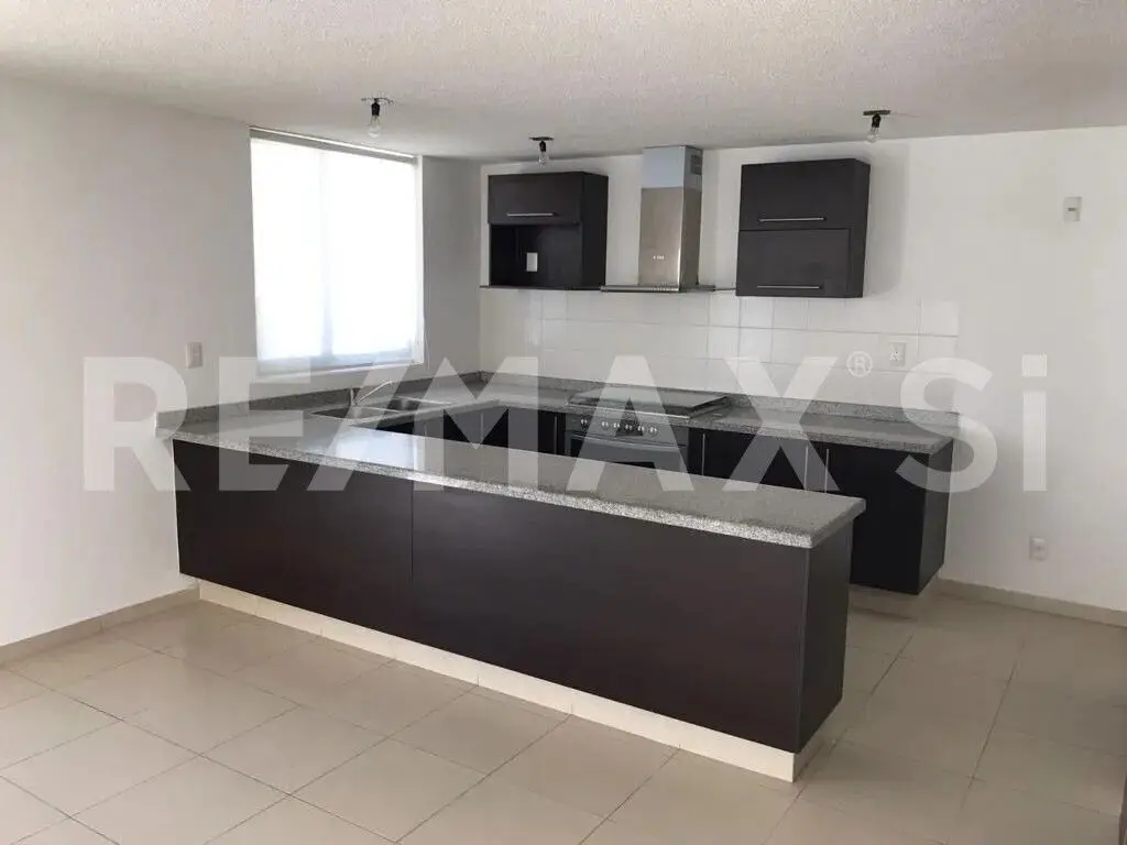Casa Duplex en Venta en Dos Deseos Fracc. el Mirador — foto 5