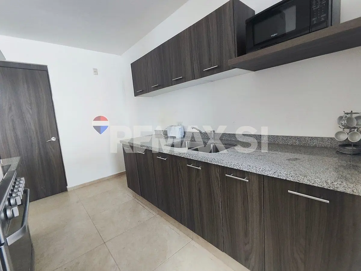 Casa en Renta Amueblada Zibata Antalia Ambar — foto 2