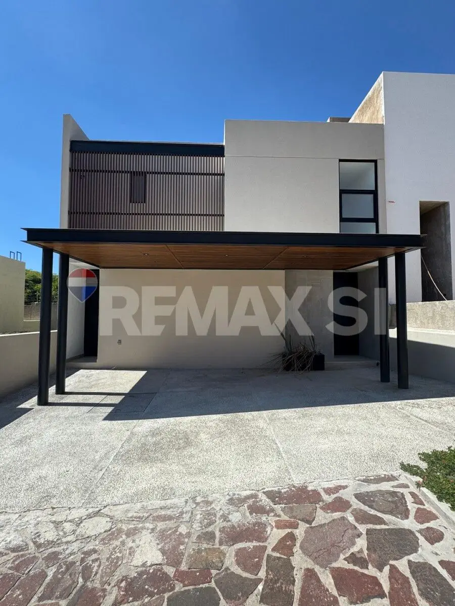 Casa en Venta en Altozano, Roca — foto 2