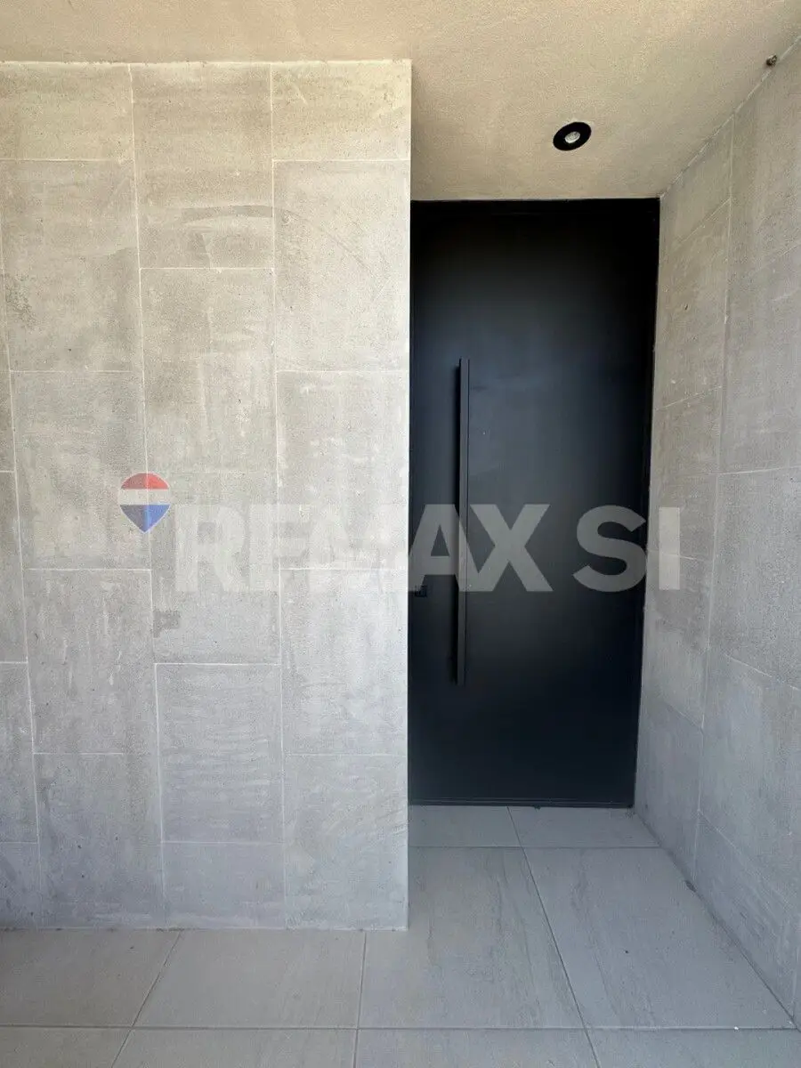 Casa en Venta en Altozano, Roca — foto 3