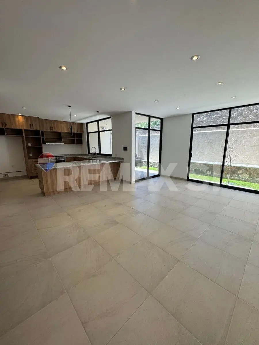 Casa en Venta en Altozano, Roca — foto 4