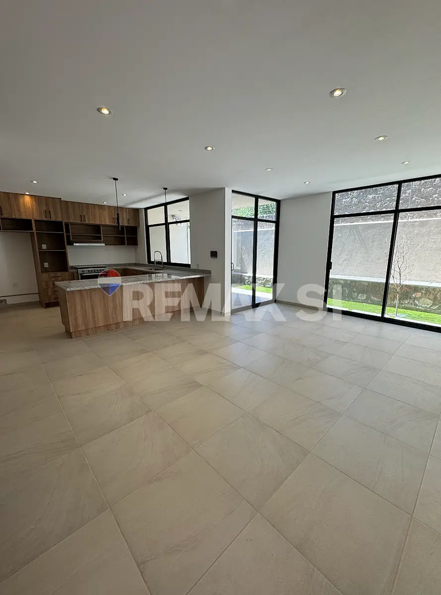 Casa en Renta en Altozano, Roca — foto 2