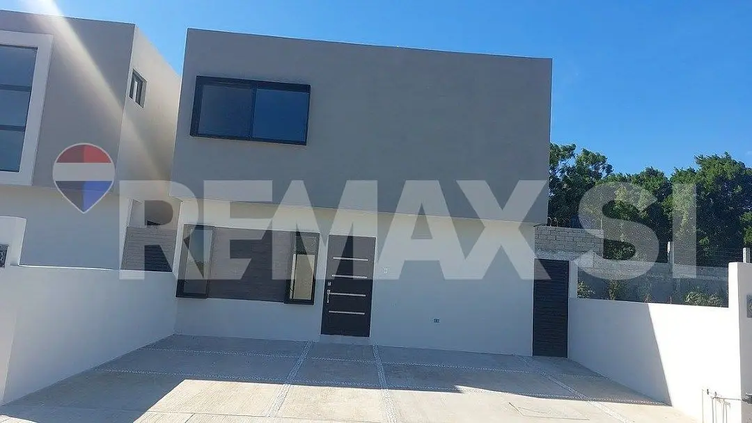 Casa en Venta en Serena Residencial