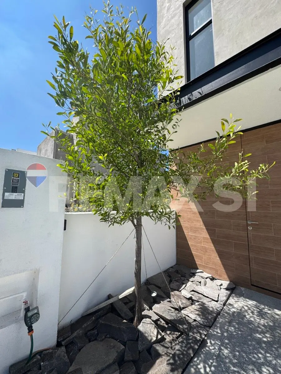 Casa en Venta en Zibata — foto 2