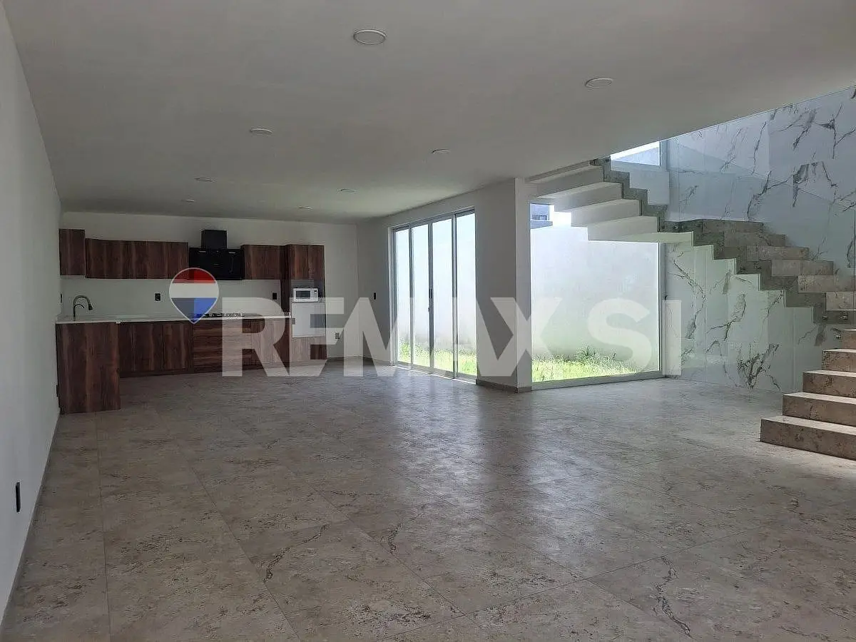 Casa Renta Mayorazgo Cond. Santa Barbara — foto 3