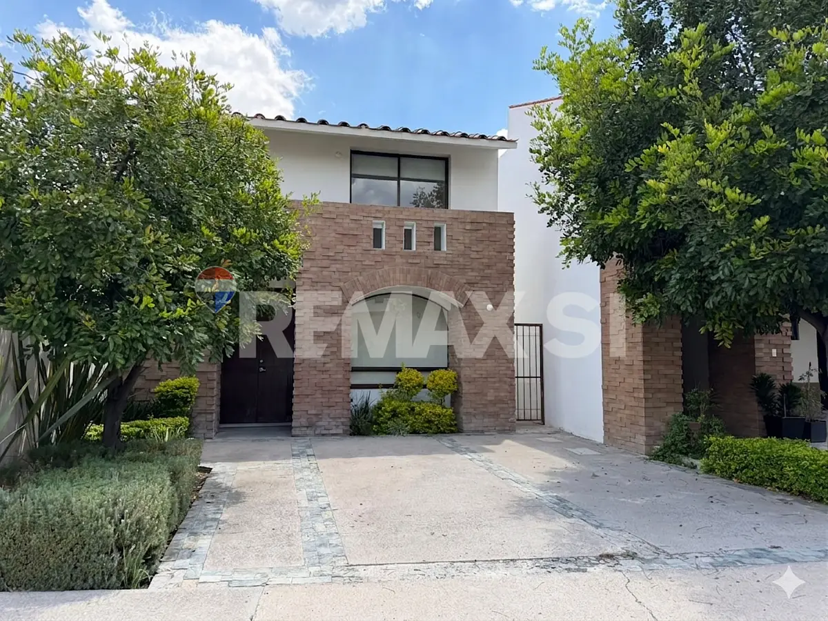 Casa Renta Triana Cumbres del Lago