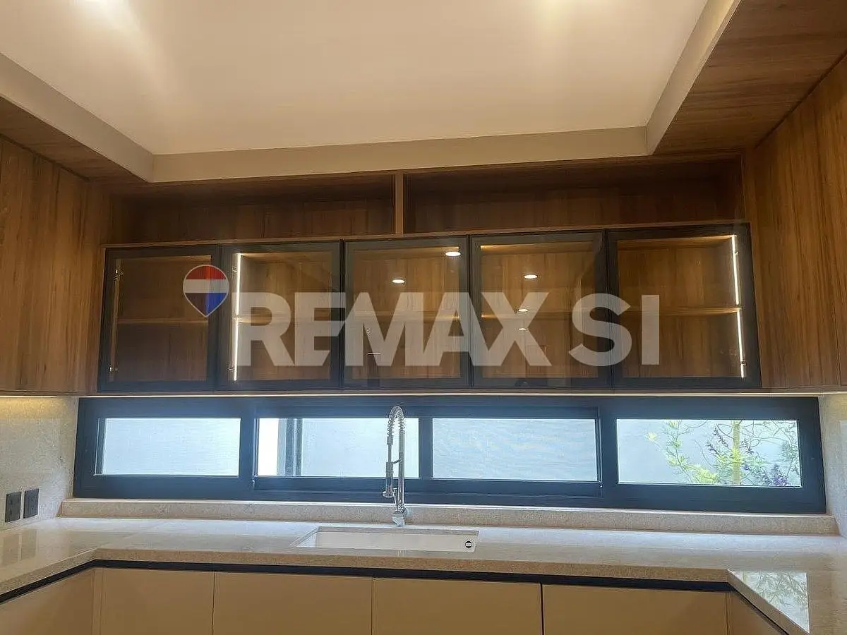 Casa Venta - Lomas del Campanario Iv — foto 4