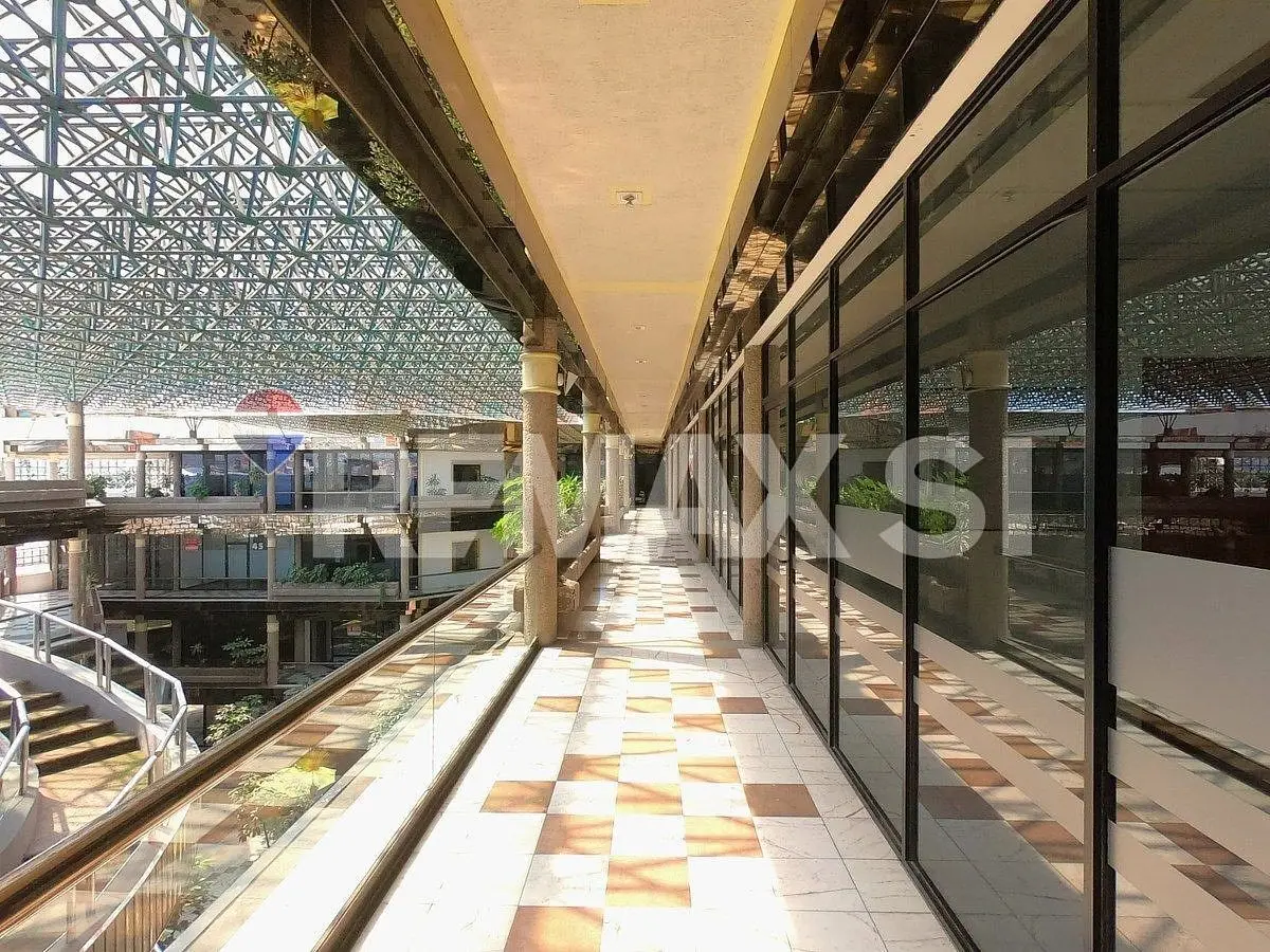 Cor Oficina Renta Fontana Villas del Sol — foto 3