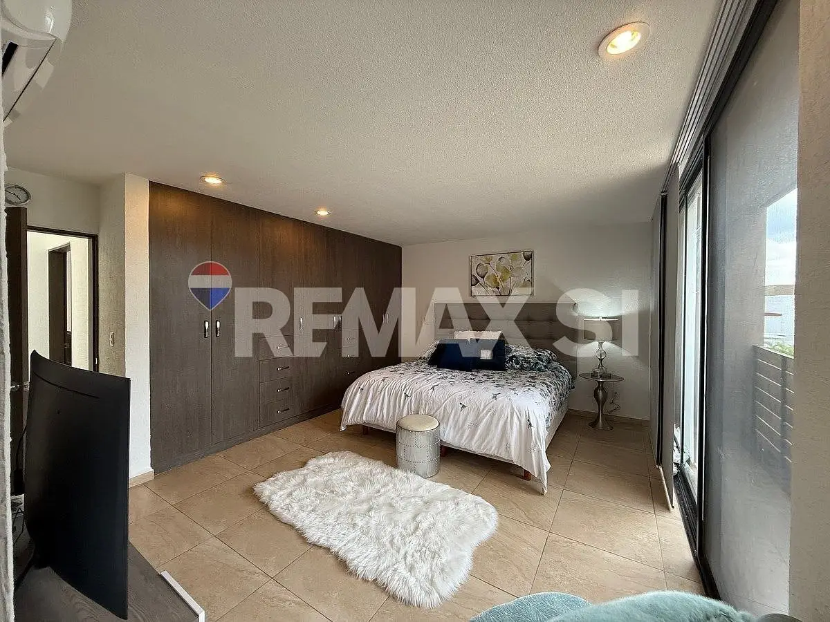 Departamento Amueblado en Venta en Zibata — foto 3