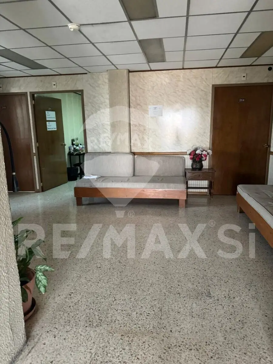 Edificio Venta Comercial Jardines de la Hacienda Corregidora — foto 2