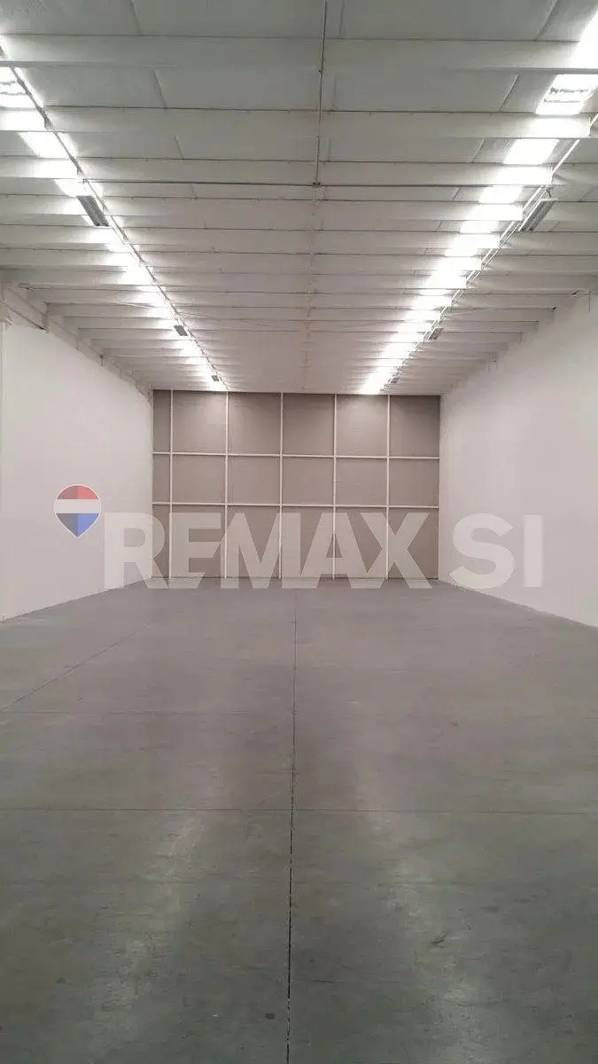Ibr Bodega Renta el Marques - los Cues — foto 6