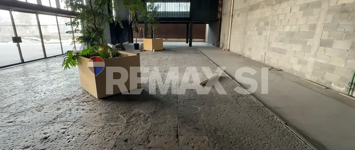 Local Comercial Renta JURICA — foto 4